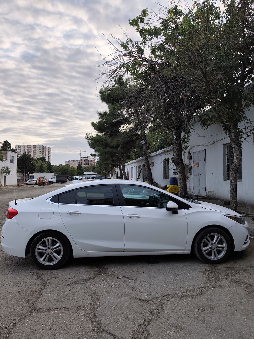 Chevrolet Cruze: 1.4 l 2017 il 265700 km Sedan — Avtomobillər, Bakı (3)