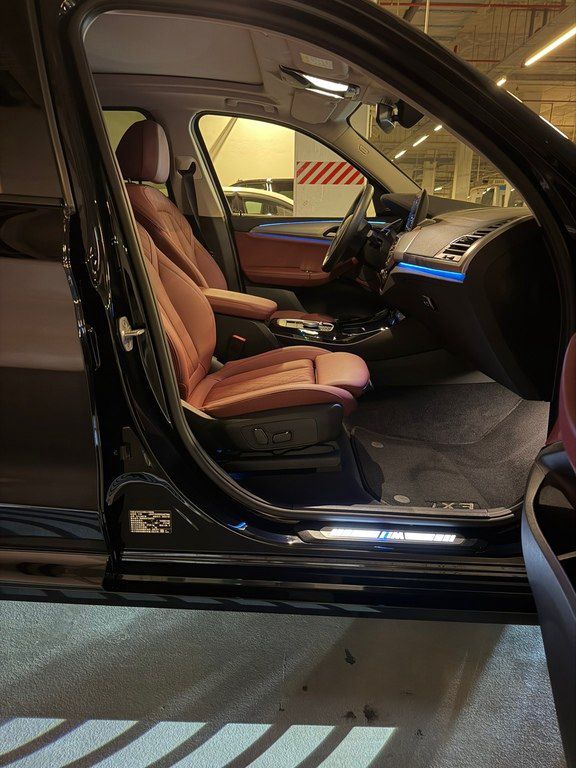 BMW iX3, 80 kWh, 2025 il, 5 000 km — Avtomobillər, Bakı (7)