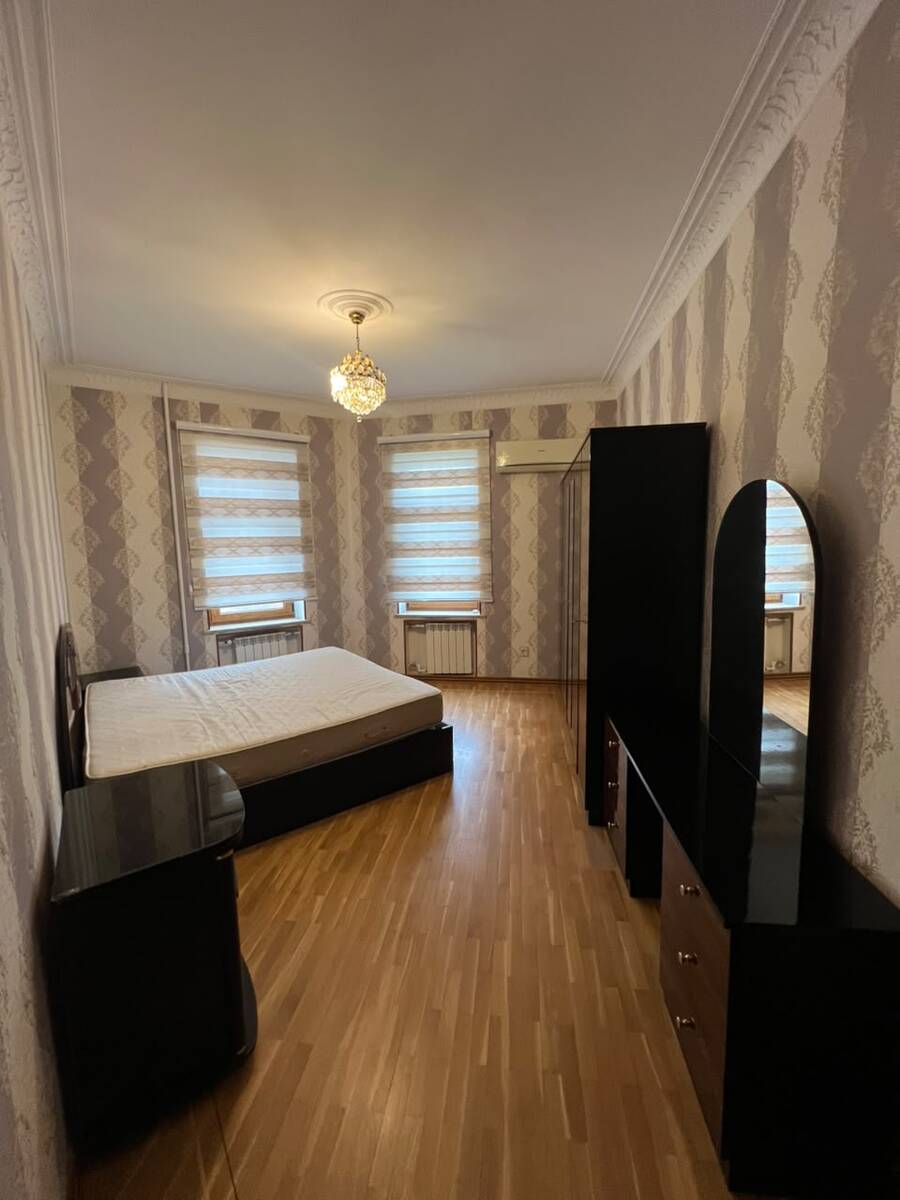 İcarəyə verilir 4 otaqlı yeni tikili 150 m² — Mənzil, Bakı (7)