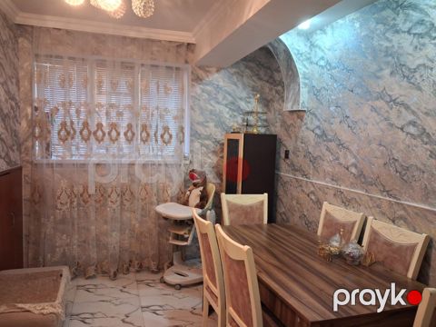 Satılır 2 otaqlı köhnə tikili 50 m²