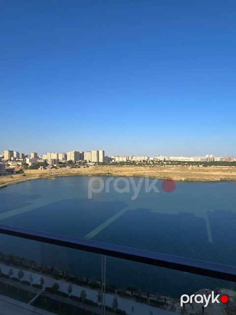 Satılır 3 otaqlı yeni tikili 85 m²
