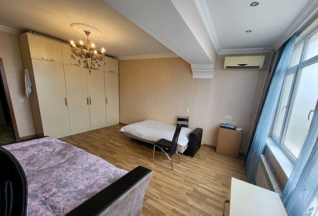 Satılır 1 otaqlı köhnə tikili 45 m² — Mənzil, Bakı (5)