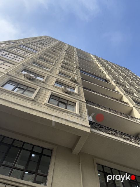 Satılır 2 otaqlı yeni tikili 113.1 m²