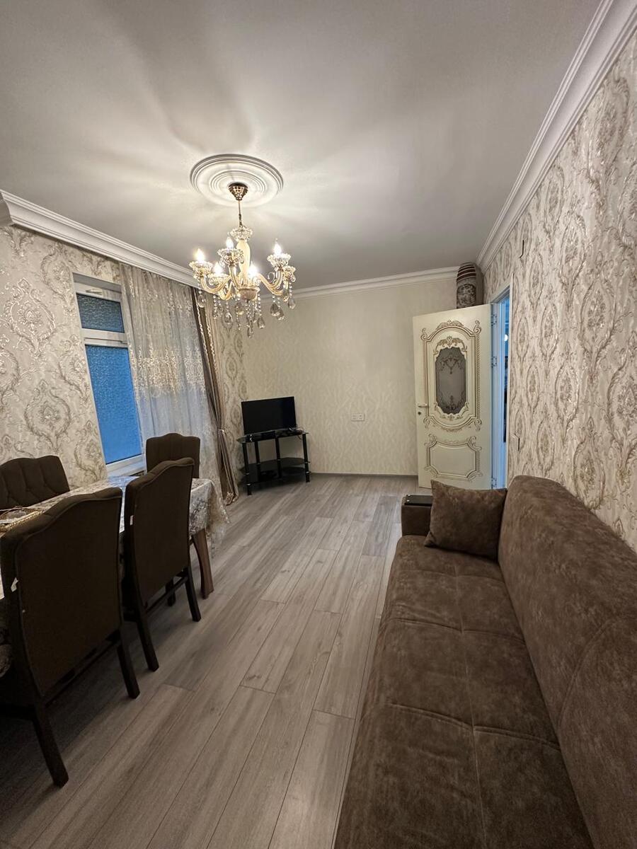 Satılır 2 otaqlı köhnə tikili 48 m² — Mənzil, Bakı