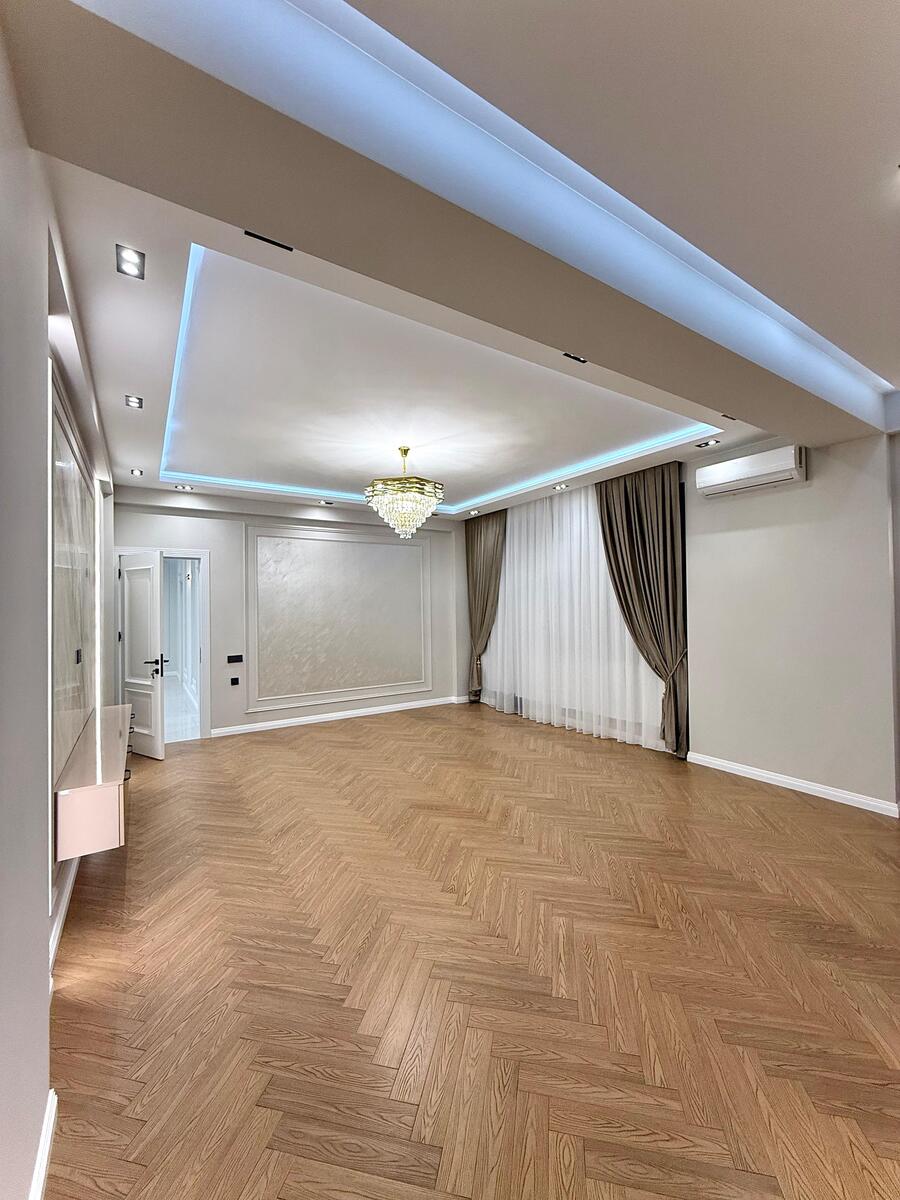 Satılır 3 otaqlı yeni tikili 132 m² — Mənzil, Bakı (2)