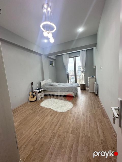 İcarəyə verilir 4 otaqlı yeni tikili 160 m²