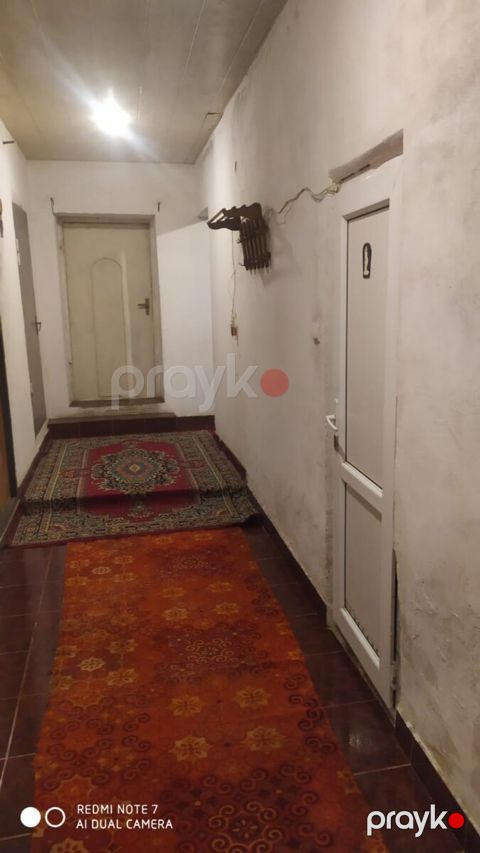 Həyət evi kirayə verilir, Ulduz m