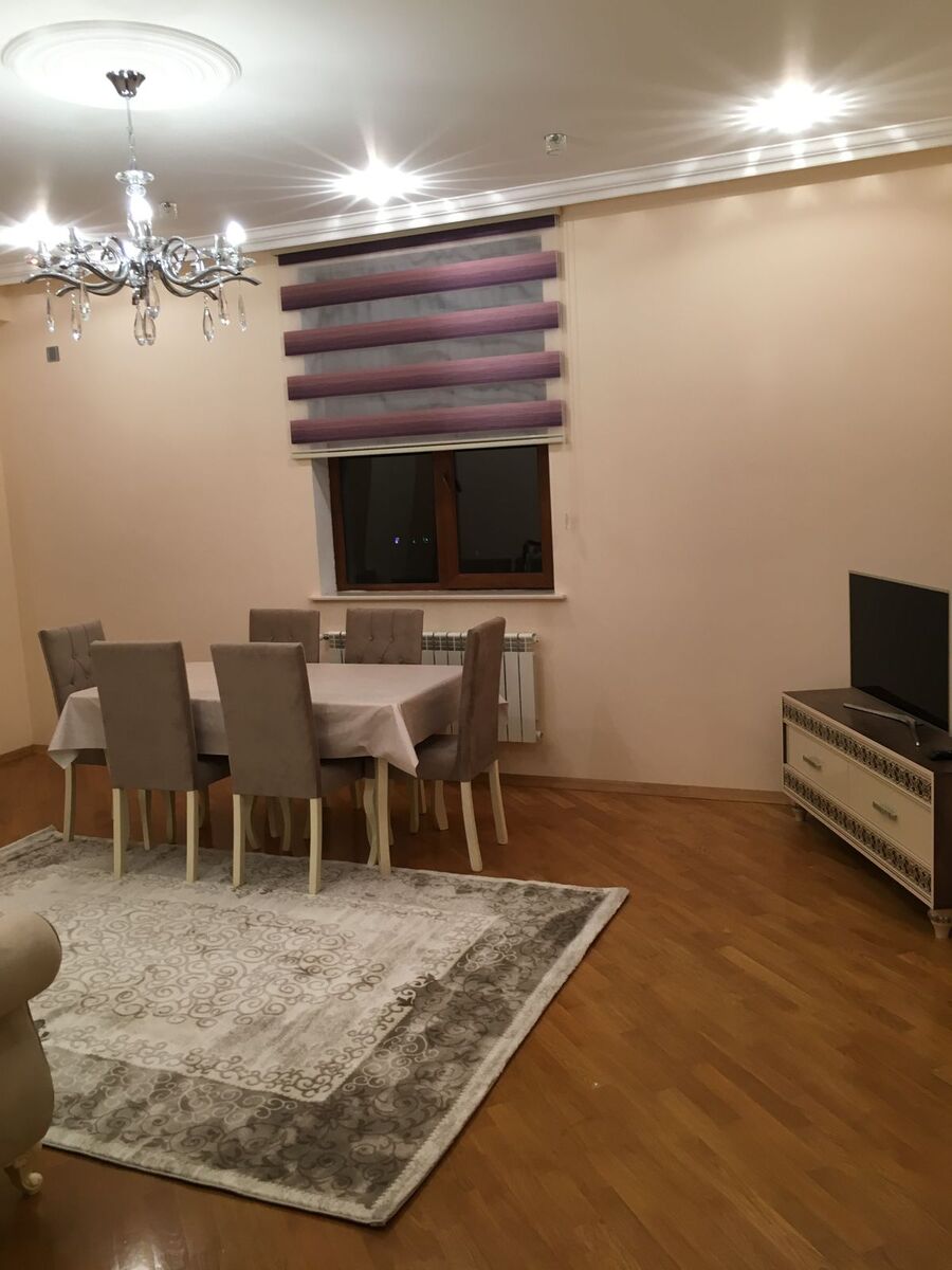 İcarəyə verilir 3 otaqlı yeni tikili 135 m² — Mənzil, Bakı (11)