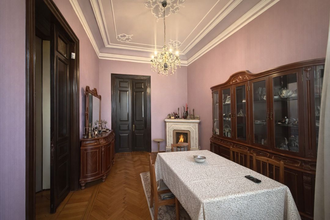 Satılır 5 otaqlı köhnə tikili 210 m² — Mənzil, Bakı (9)