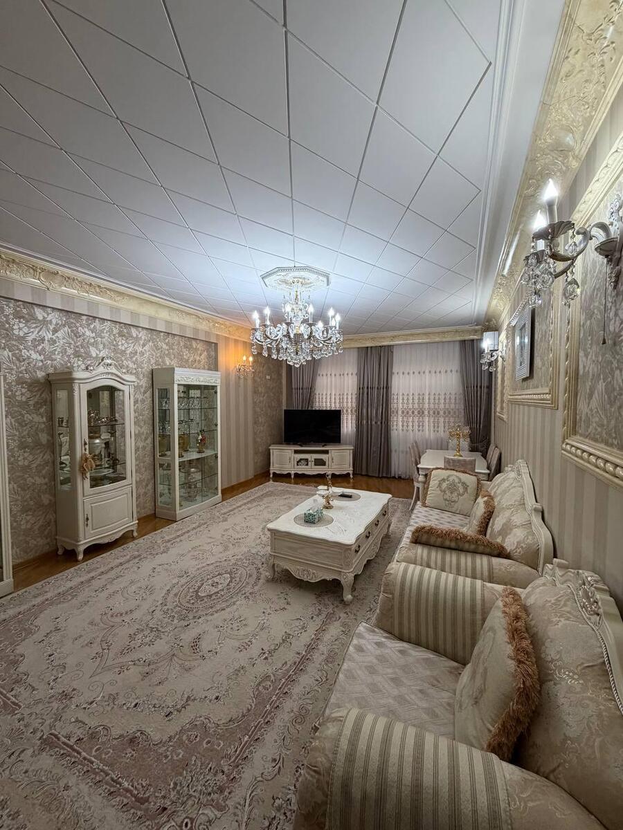 Satılır 4 otaqlı yeni tikili 214 m² — Mənzil, Bakı (2)