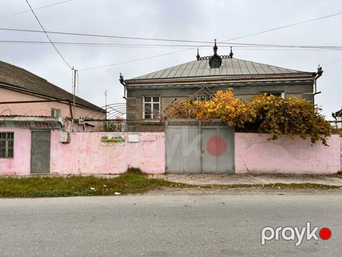 Həyət evi, Xaçmaz r