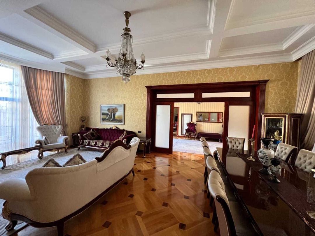 Satılır 7 otaqlı həyət evi/bağ evi 550 m² — Ev, villa, Bakı (2)