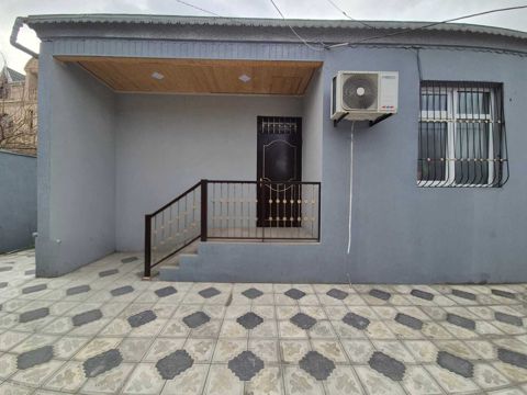 Həyət evi, Mərdəkan qəs — Bakı
