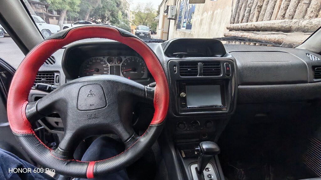 Mitsubishi Pajero io, 2.0 L, 2001 il, 260 000 km — Avtomobillər, Bakı (2)