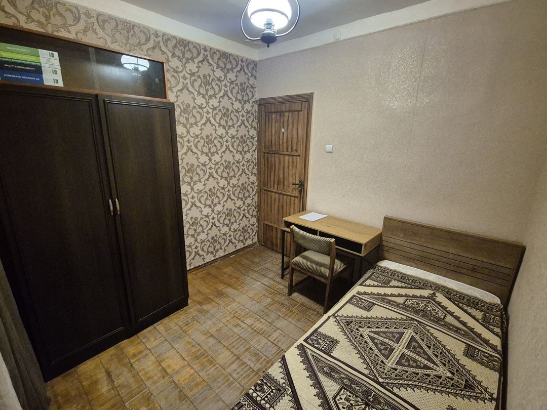 Satılır 4 otaqlı köhnə tikili 103 m² — Mənzil, Bakı (4)