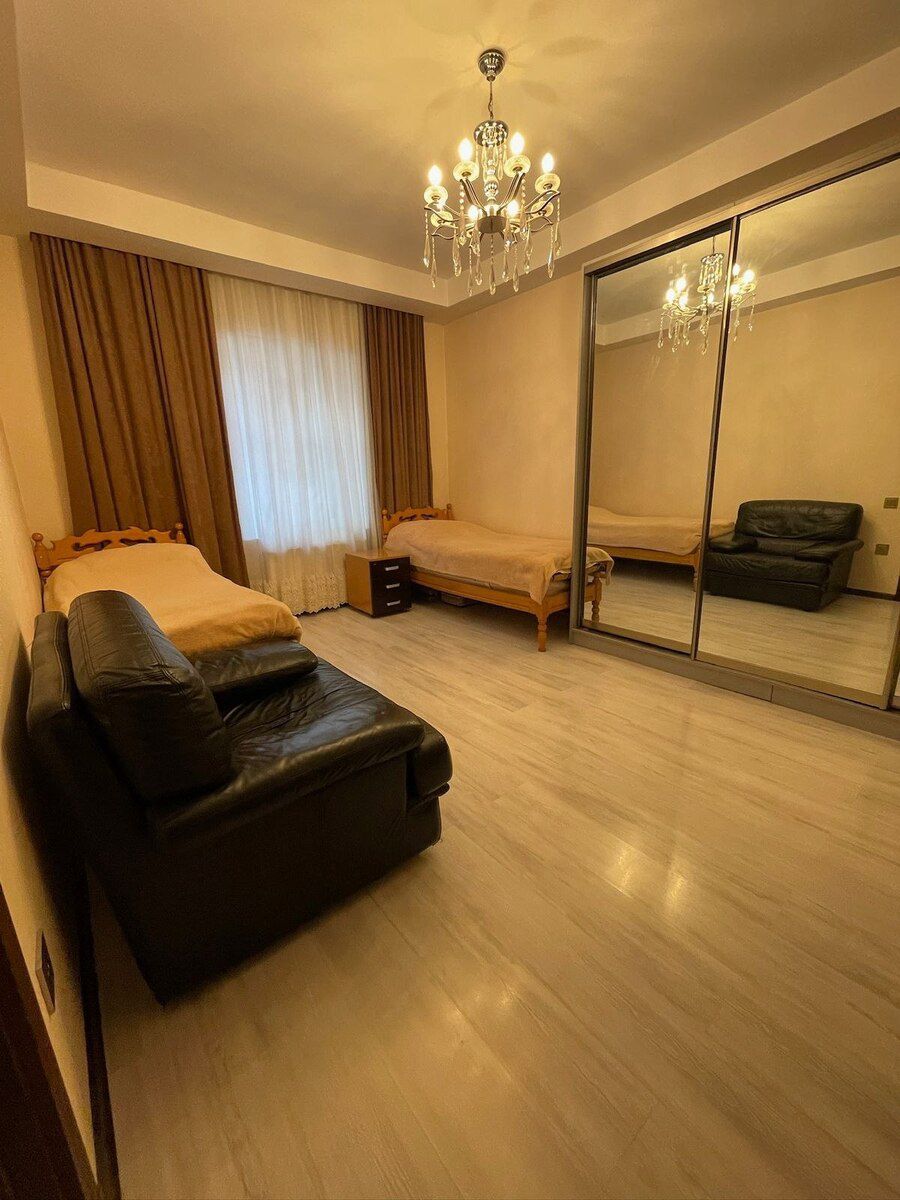 Həyət evi kirayə verilir, Yeni Yasamal qəs — Ev, villa, Bakı (6)