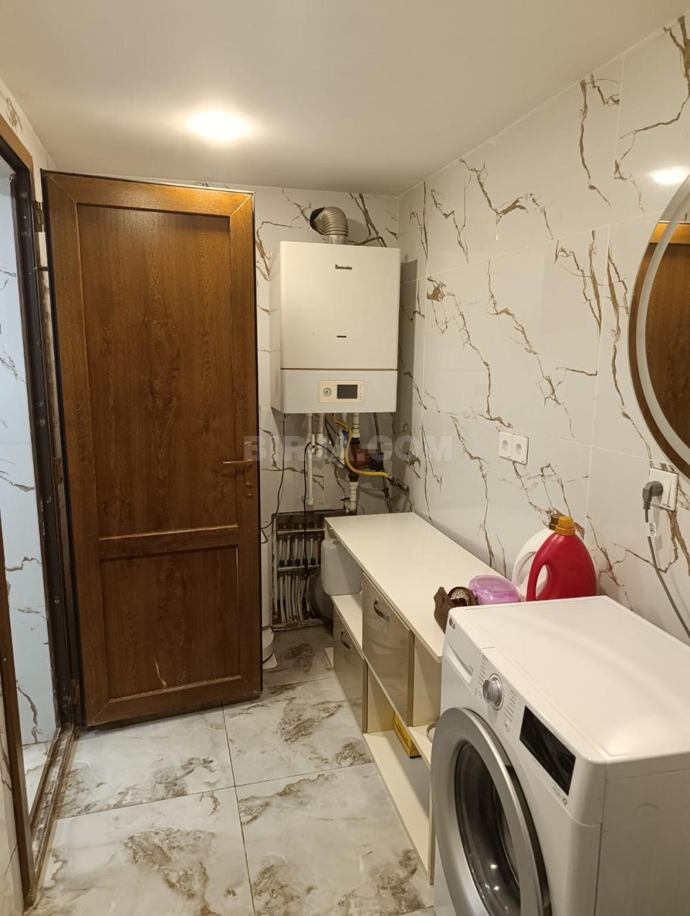 Buzovnada həyət evi satılır — Ev, villa (6)
