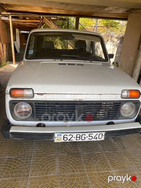 Lada (VAZ) Niva, 1.7 L, 2003 il, 20 000 km