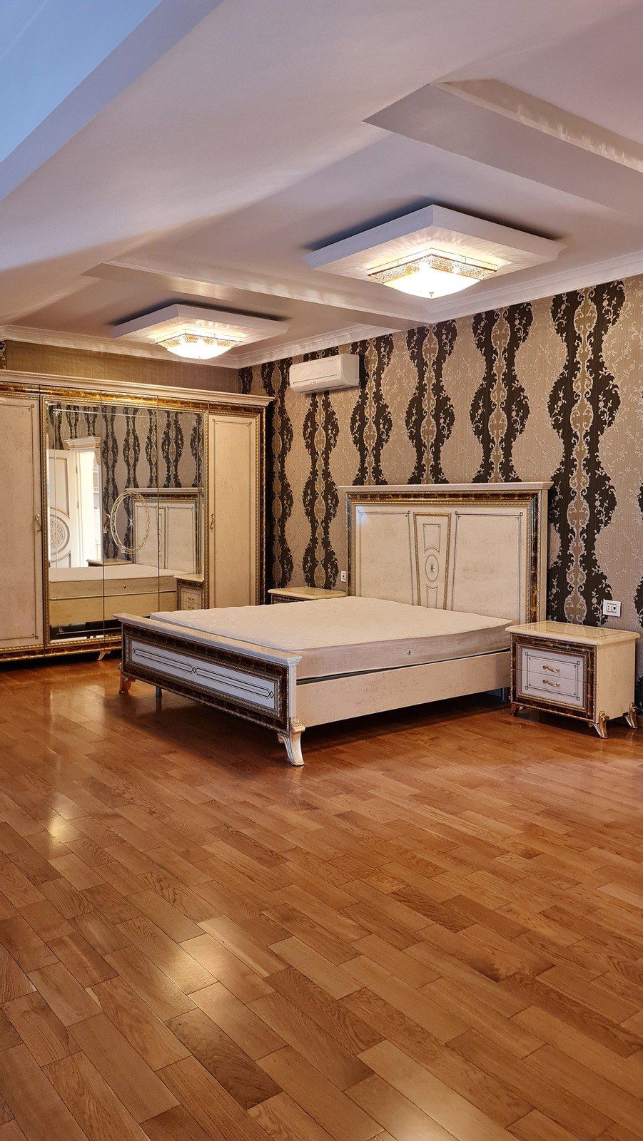 Satılır 10 otaqlı həyət evi/bağ evi 576 m² — Ev, villa, Bakı (9)