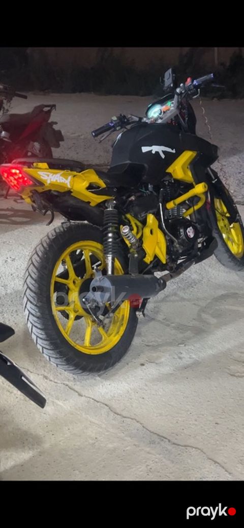 Salam aleykum Falcon Shark 200cc Satılır Barterde VAR AZI 125cc moto — Masazır