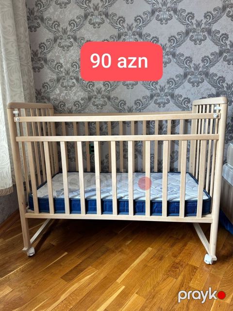 Oğlan və qız üçün, İşlənmiş, Dördbucaq, Beşik, Dəstsiz, Matras ilə, Yellənmə mexanizmsiz — Bakı