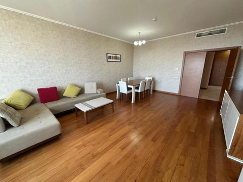 İcarəyə verilir 4 otaqlı yeni tikili 210 m² — Bakı