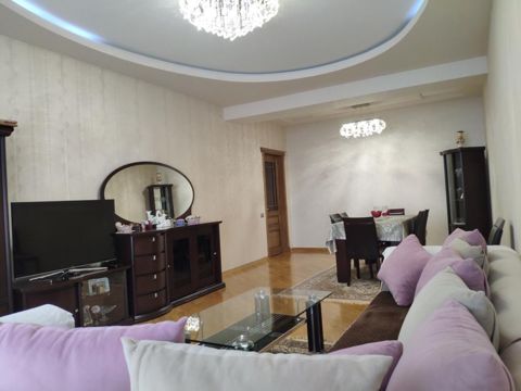 İcarəyə verilir 4 otaqlı yeni tikili 175 m² — Bakı