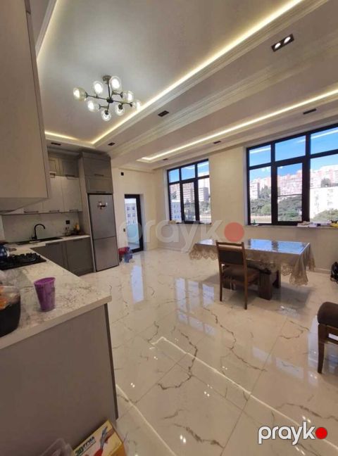 Satılır 3 otaqlı yeni tikili 143 m² — Bakı