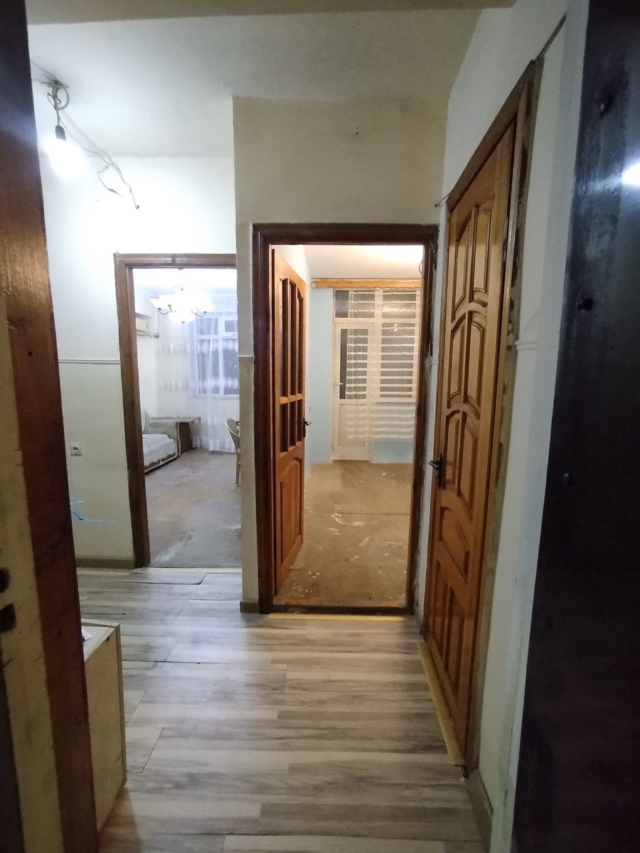 İcarəyə verilir 2 otaqlı köhnə tikili 48 m² — Mənzil, Bakı