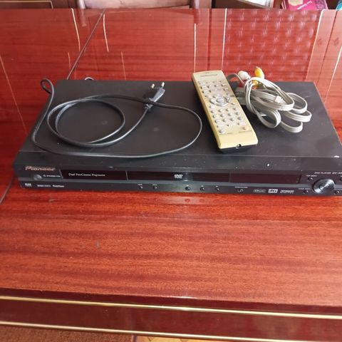 Pioneer DV-393-K DVD pleyer. Model üzərində göstərildiyi kimi Pal/ntsc — Bakı