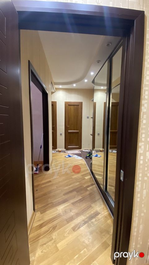 İcarəyə verilir 3 otaqlı yeni tikili 83 m²