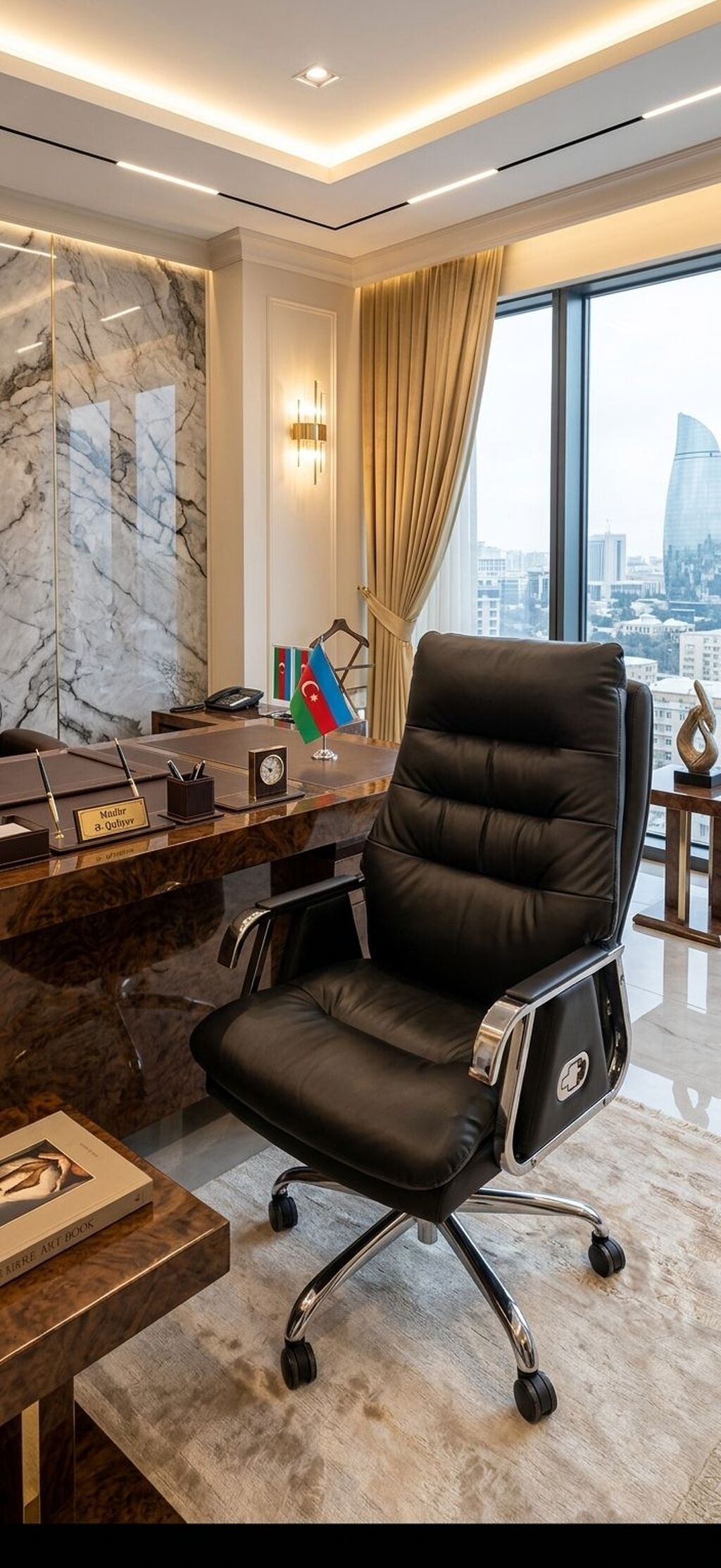 DEndirim. 350 azn. Premium müdür kreslosu dəri materialdan — Ofis mebeli, Digah