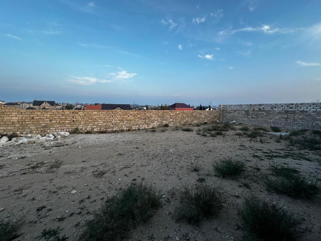 4.2 sot torpaq sahəsi, Şüvəlan qəs — Torpaq, Bakı