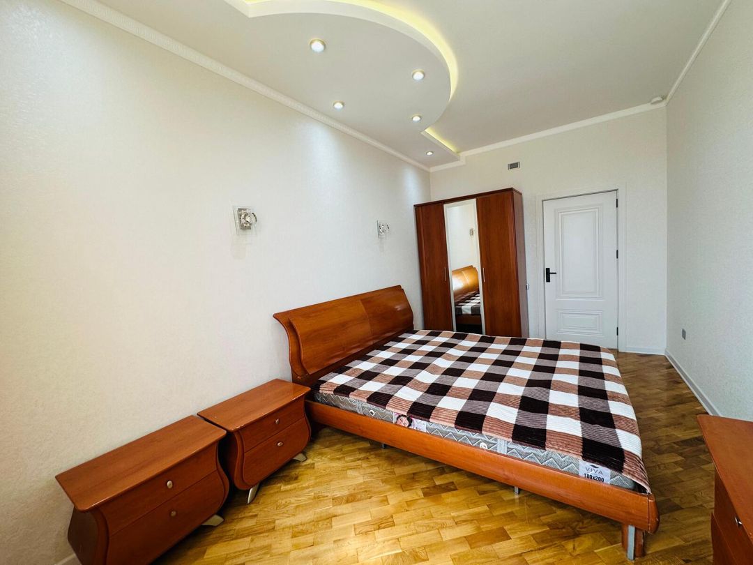 İcarəyə verilir 2 otaqlı yeni tikili 90 m² — Mənzil, Bakı (11)