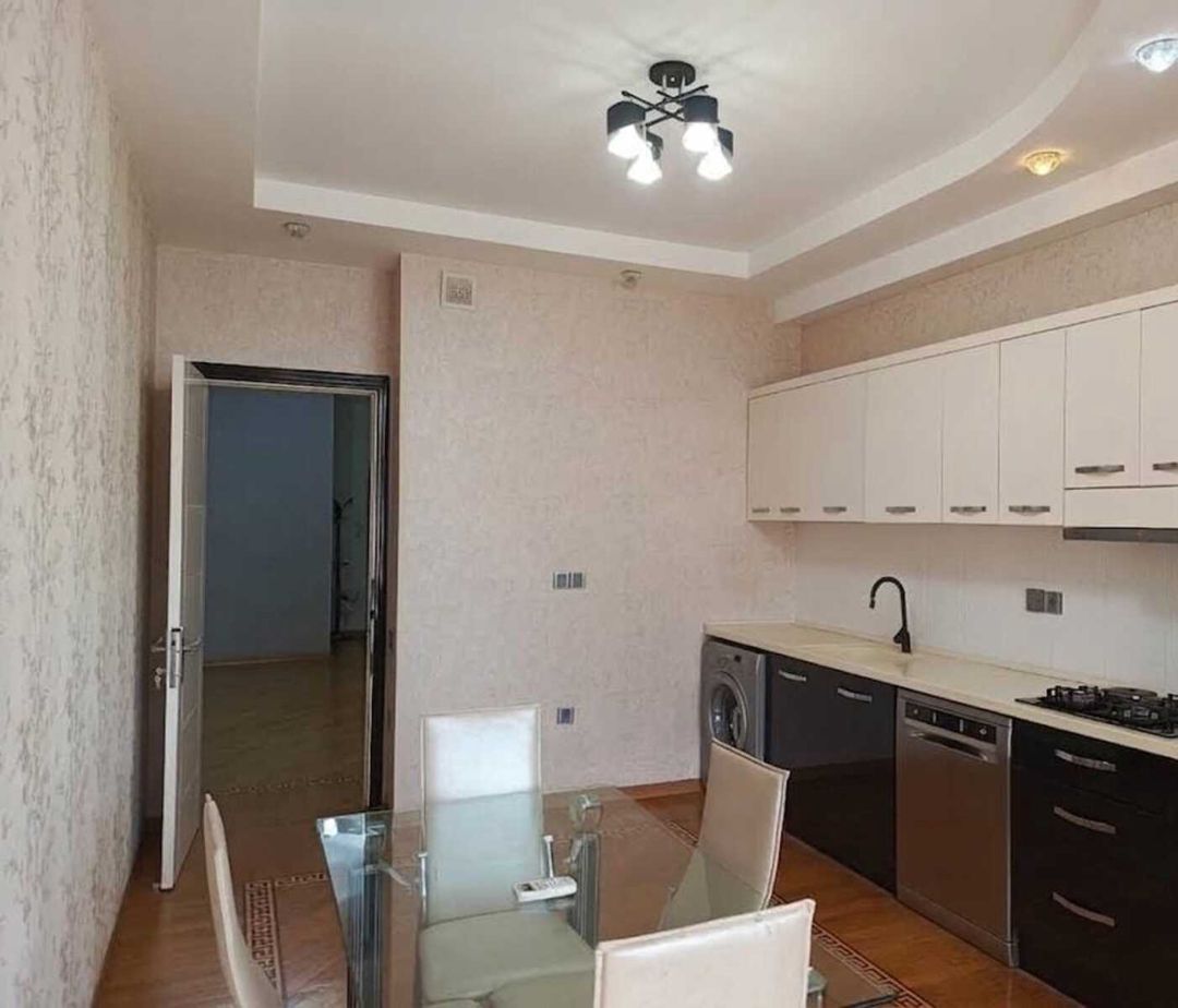 İcarəyə verilir 2 otaqlı yeni tikili 80 m² — Mənzil, Bakı (9)