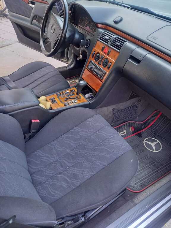 Mercedes E 240, 2.4 L, 1999 il, 318 000 km — Avtomobillər, Qazax (11)
