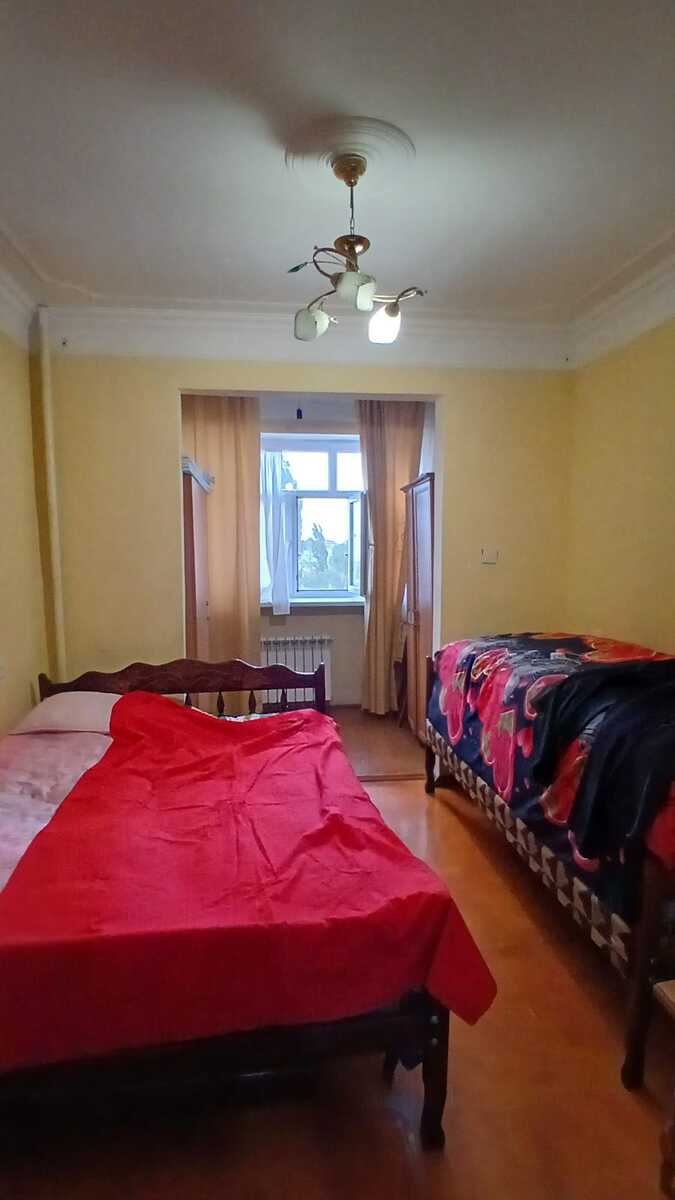 Satılır 3 otaqlı köhnə tikili 70 m² — Mənzil, Bakı (3)