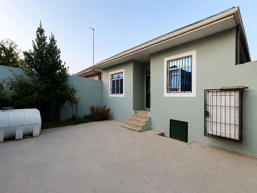 100 kv. m, 3 otaqlı, Kombi, Qaz, İşıq — Ev, villa, Bakı