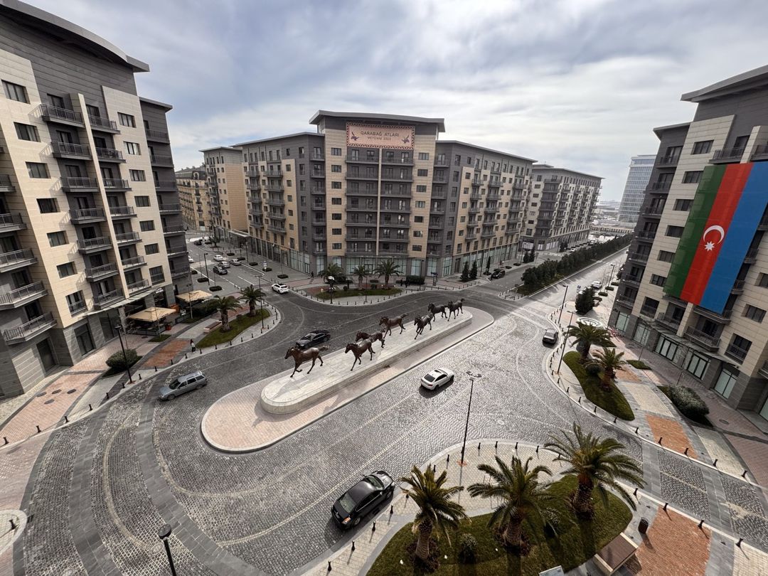 Satılır 3 otaqlı yeni tikili 147 m² — Mənzil, Bakı (2)