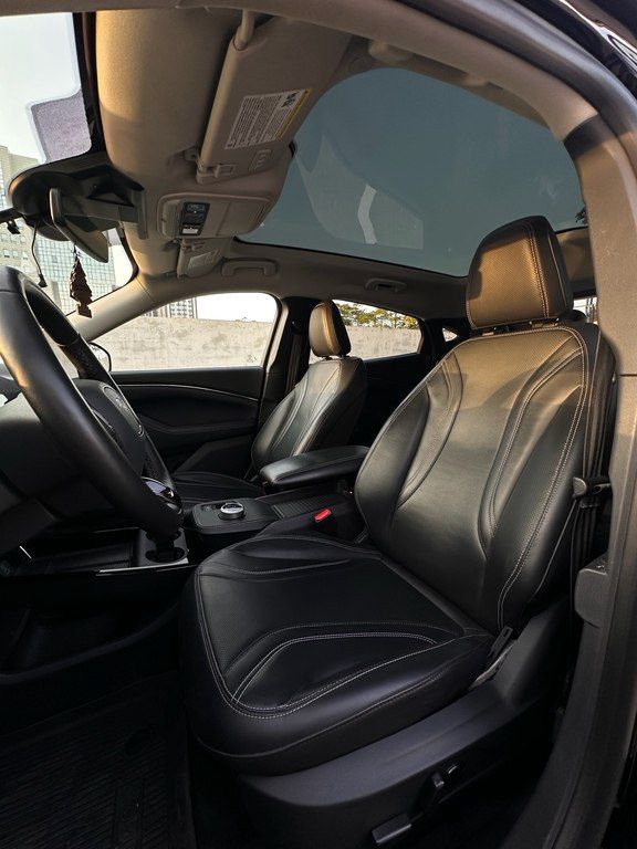 Ford Mustang Mach-E, 88 kWh, 2022 il, 50 550 km — Avtomobillər, Bakı (9)