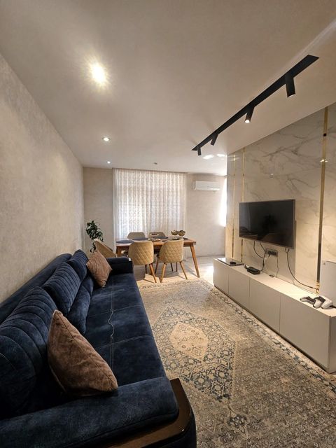 Satılır 3 otaqlı köhnə tikili 80 m² — Bakı
