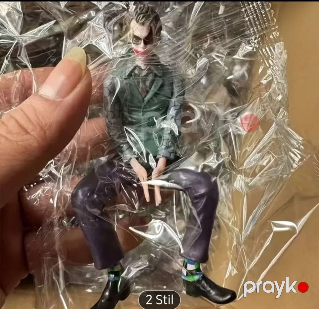Joker fiquru — Oyuncaqlar, Bakı (3)