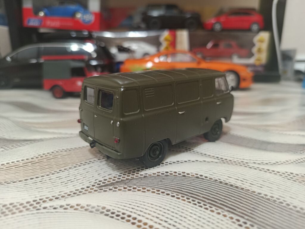 UAZ-452 “Buxanka” metal kolleksiya modeli - Miqyas: 1:43 (alt hissədə — Modellar, Bakı (3)