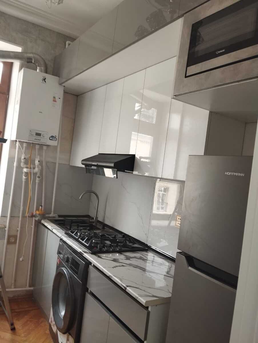 Satılır 2 otaqlı köhnə tikili 50 m² — Mənzil, Bakı (5)