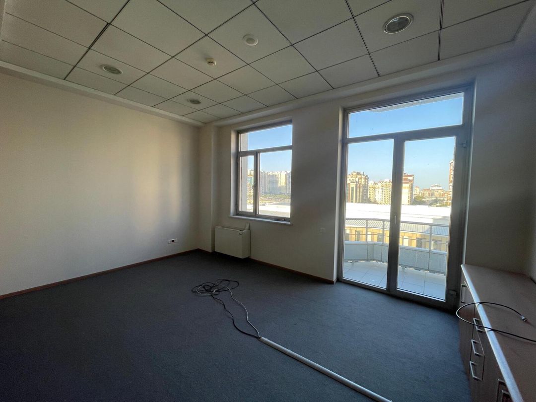 İcarəyə verilir 2 otaqlı ofis 127 m² — Ofis, Bakı (7)