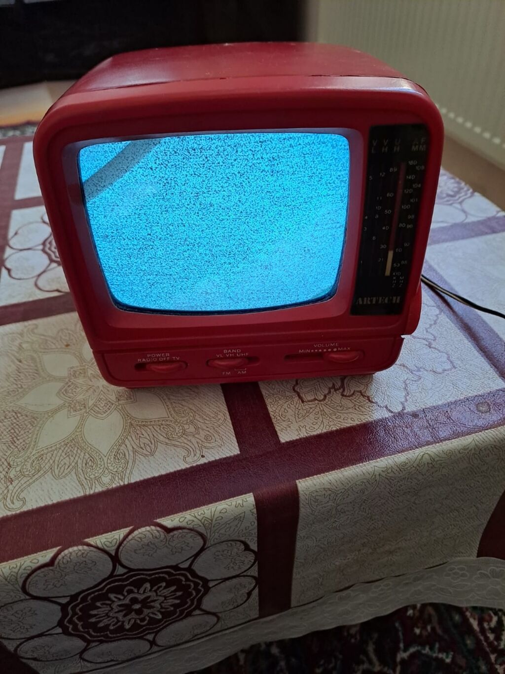Televizor 60 manat tom ve batareya ile isleyir — Televizorlar, Bakı (2)