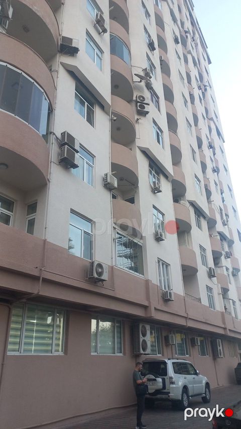 İcarəyə verilir 2 otaqlı yeni tikili 80 m²