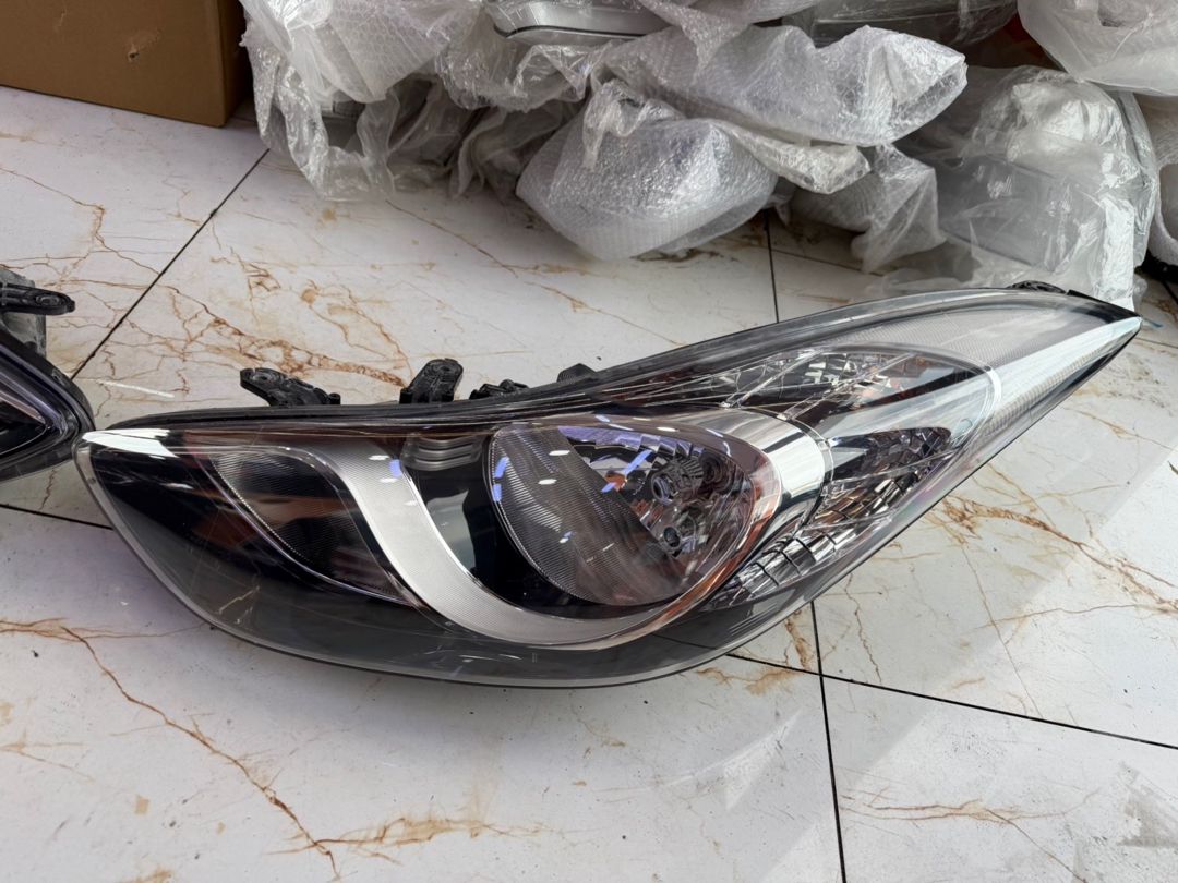 Hyundai Elantra 2011-2013 farası — Ehtiyat hissələri və aksesuarlar, Bakı (3)