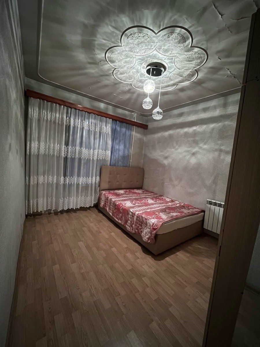 Satılır 4 otaqlı köhnə tikili 85 m² — Mənzil, Bakı (10)