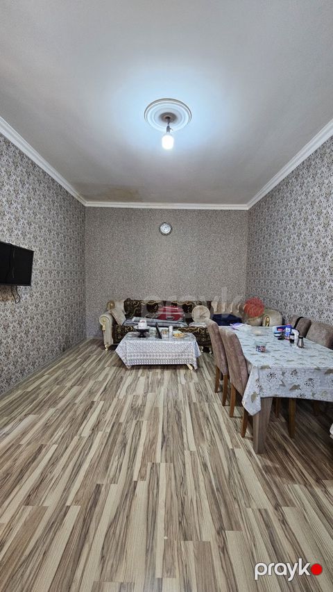 Satılır 2 otaqlı həyət evi/bağ evi 55 m²